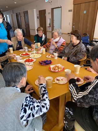 住宅型有料老人ホーム東月