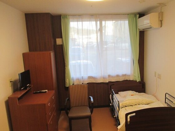 介護付有料老人ホーム シニアコートあざれあ