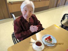 R8.3.17 喫茶あざれあ「いちごのタルト🍓」①