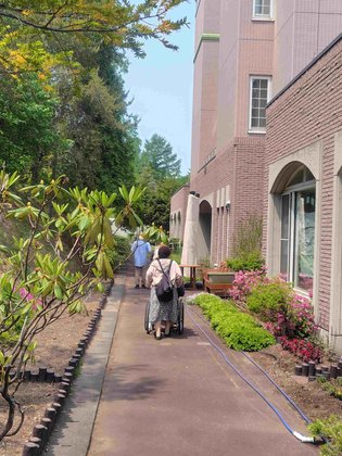 介護老人保健施設 アートヒルズ