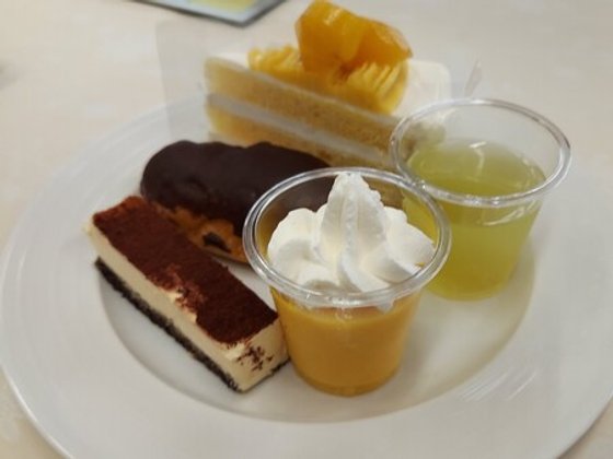 エリーネス須磨