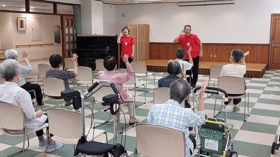 エリーネス須磨