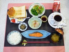 朝食の一例