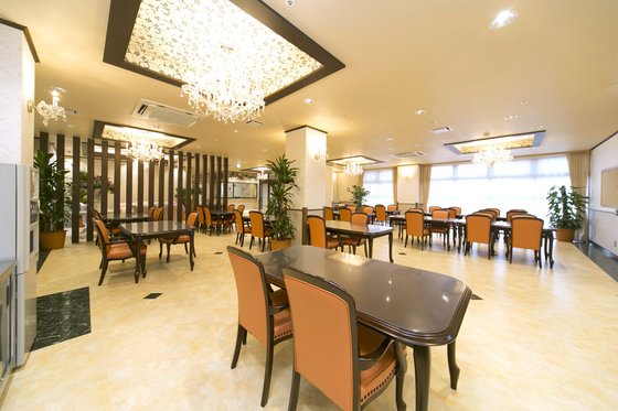 サービス付き高齢者向け住宅 アルザスロレーヌ虹の橋