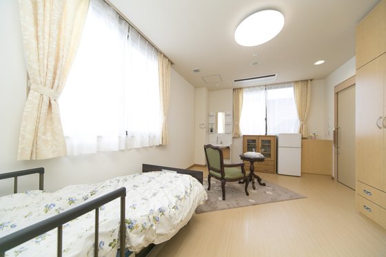 サービス付き高齢者向け住宅 アルザスロレーヌ虹の橋