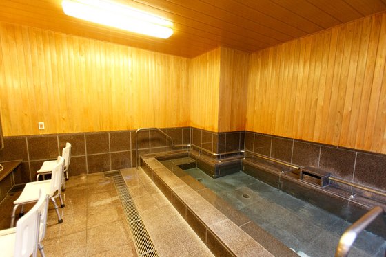 住宅型有料老人ホーム ビバリーヒルズ虹の橋