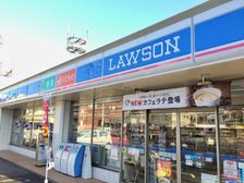 徒歩1分のところに、コンビニエンスストア