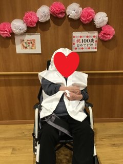 祝・百寿!100歳のお祝いをいたしました!