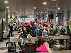 「新春!身体を動かそう」体操レクリエーション