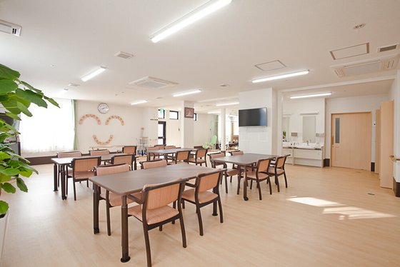 サービス付き高齢者向け住宅 にっこり山城