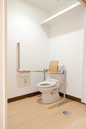 サービス付き高齢者向け住宅 にっこり山城