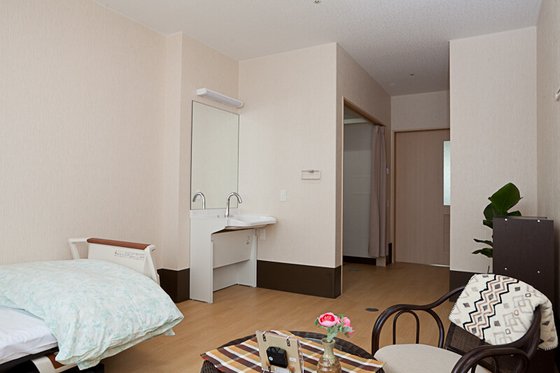 サービス付き高齢者向け住宅 にっこり山城