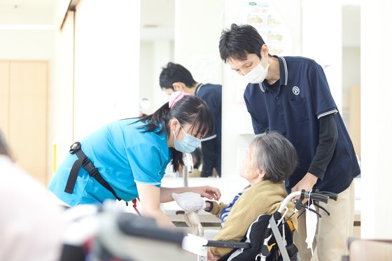 サービス付き高齢者向け住宅 にっこり山城