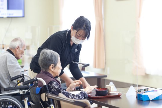 サービス付き高齢者向け住宅 にっこり山城