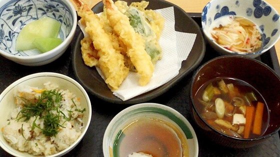 よっこいしょ・花の木 蔵之助