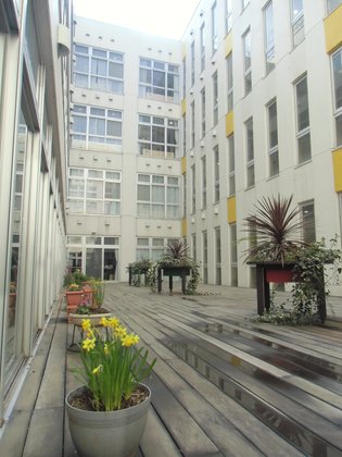 介護付有料老人ホーム西の丘