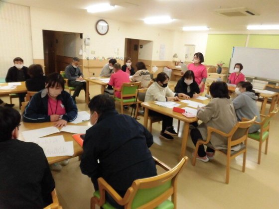 サービス付き高齢者向け住宅はなき