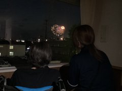 施設からは花火も見える?