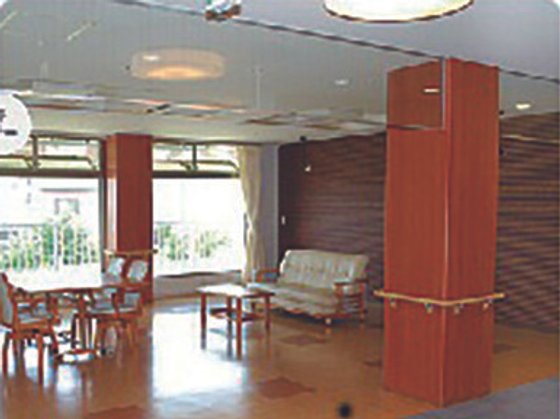 ライフステイからつ