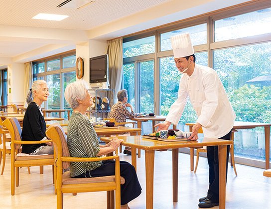 シニアライフもなみ