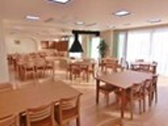 たんぽぽ四季の森