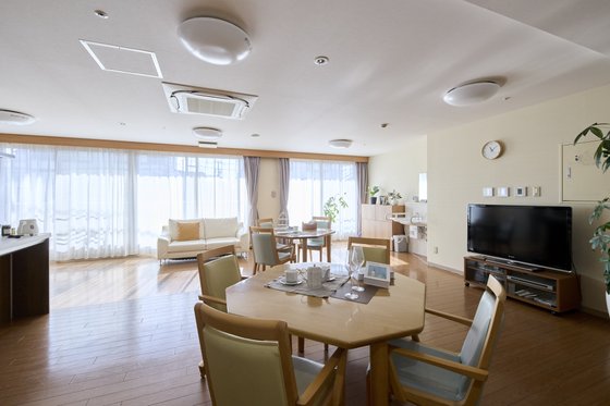 介護付有料老人ホーム甲南山手