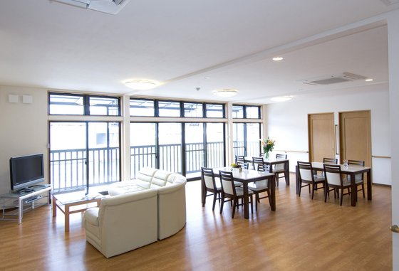 グランメゾン輪舞館大津真野