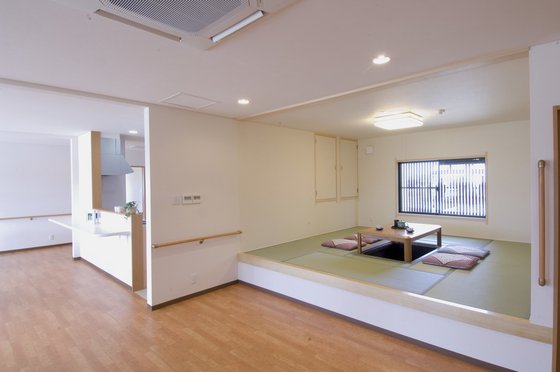 グランメゾン輪舞館大津真野