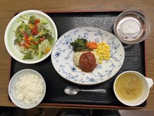 洋食も人気です。