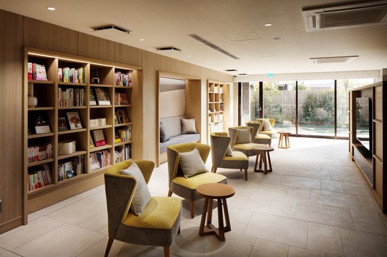 デュオセーヌ国立