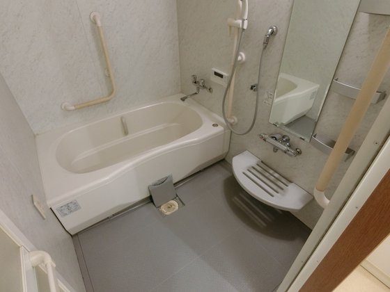 アクティ綾小路