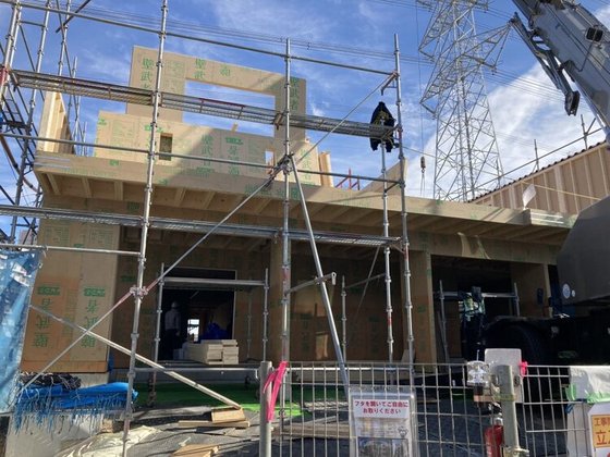 プレゼンス野庭