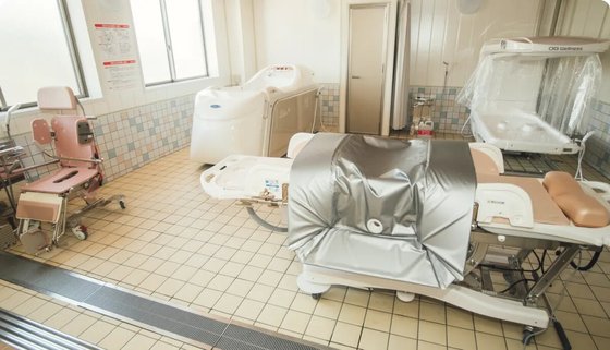 ここかえるからくに