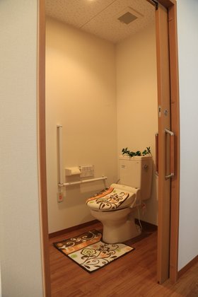 サービス付き高齢者向け住宅七福