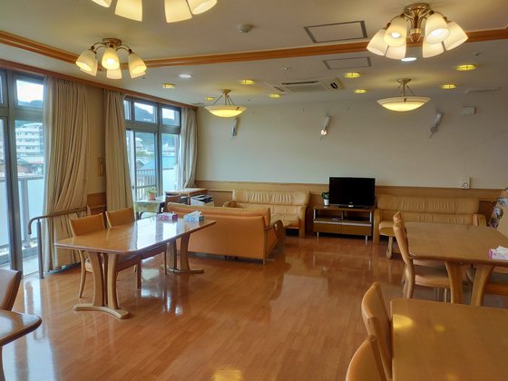 オリーブ柏原PLUS