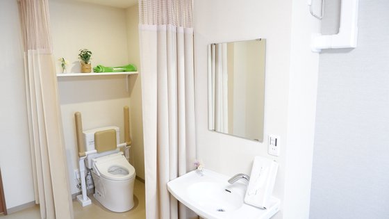 セレニティホスピス狭山ヶ丘