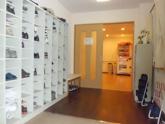 エヌズコート赤川