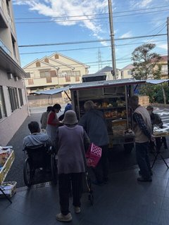 【イベント】とくし丸、大盛況!