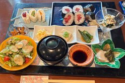 毎日の食事を「楽しみ」に変える、そんな時間をお届けします。