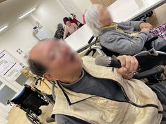 みんなで大合唱!カラオケ大会🎤