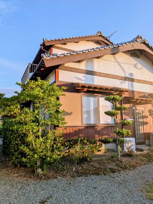 ホームシェアリー三潴