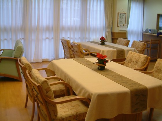 そんぽの家住吉遠里小野