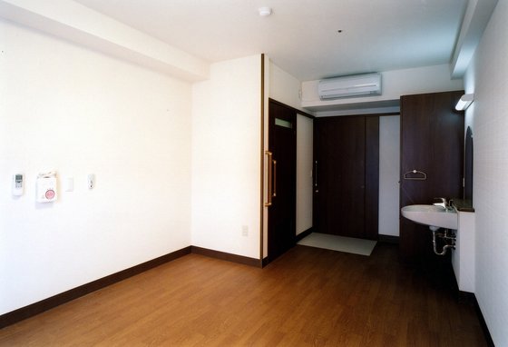 そんぽの家岸里