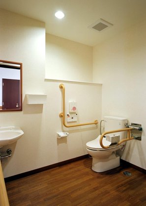 そんぽの家弁天町