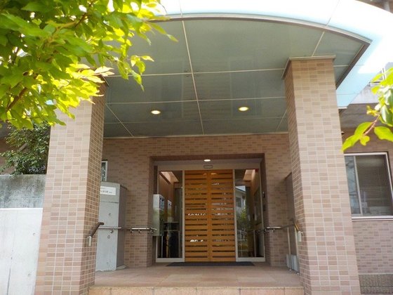 そんぽの家成城南