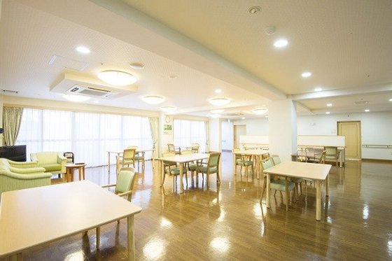 そんぽの家成城南