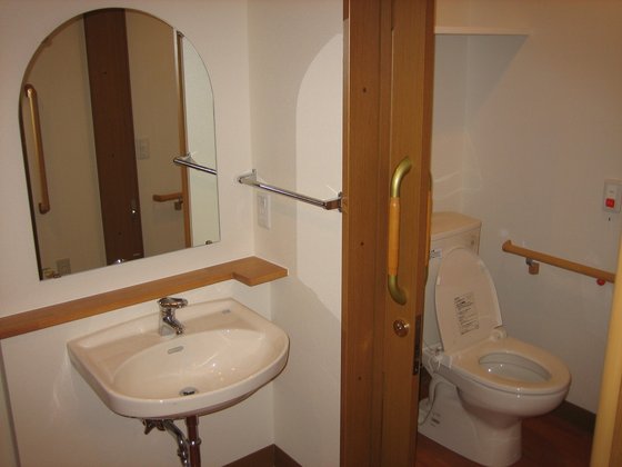 そんぽの家丸の内