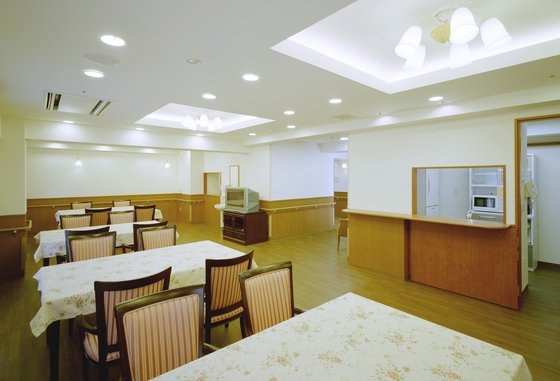 そんぽの家加島駅前