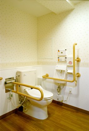 そんぽの家加島駅前