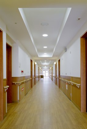 そんぽの家加島駅前